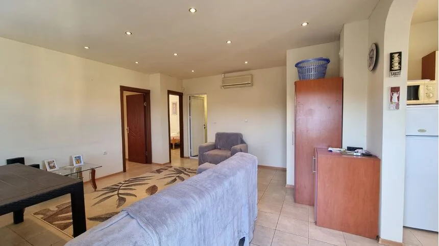 ID5454 Одноэтажный дом с большим участком земли в селе Ново Паничарево