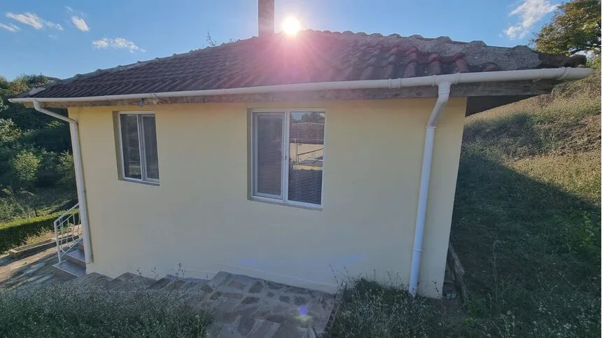 ID5454 Одноэтажный дом с большим участком земли в селе Ново Паничарево