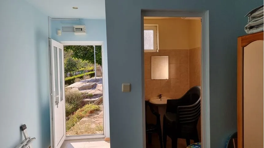 ID5454 Одноэтажный дом с большим участком земли в селе Ново Паничарево