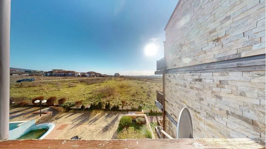 ID7703 Трехкомнатная квартира в ЖК Санни Хаус