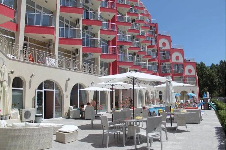 ID5381 Двухкомнатная квартира в комплексе Роуз Гарден