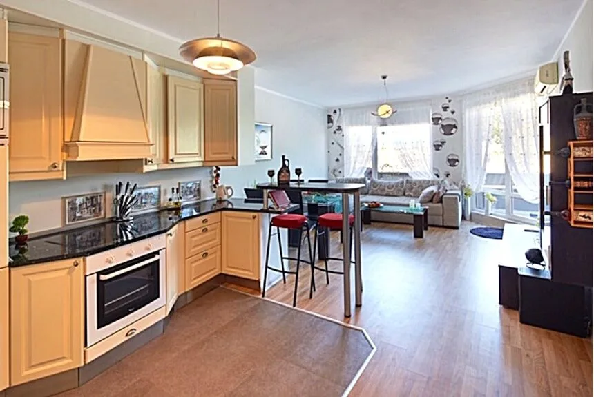 ID3640 Трехкомнатная квартира в комплексе Дельта