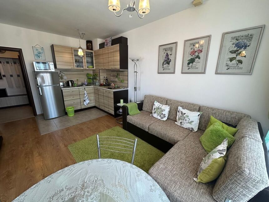 ID6575 Трехкомнатная квартира в жилом комплексе Аполлон 8