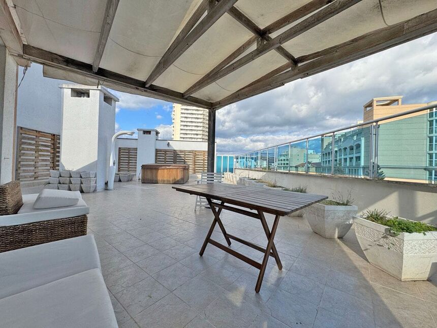 ID7097 Четырехкомнатная квартира в жилом доме Кубань