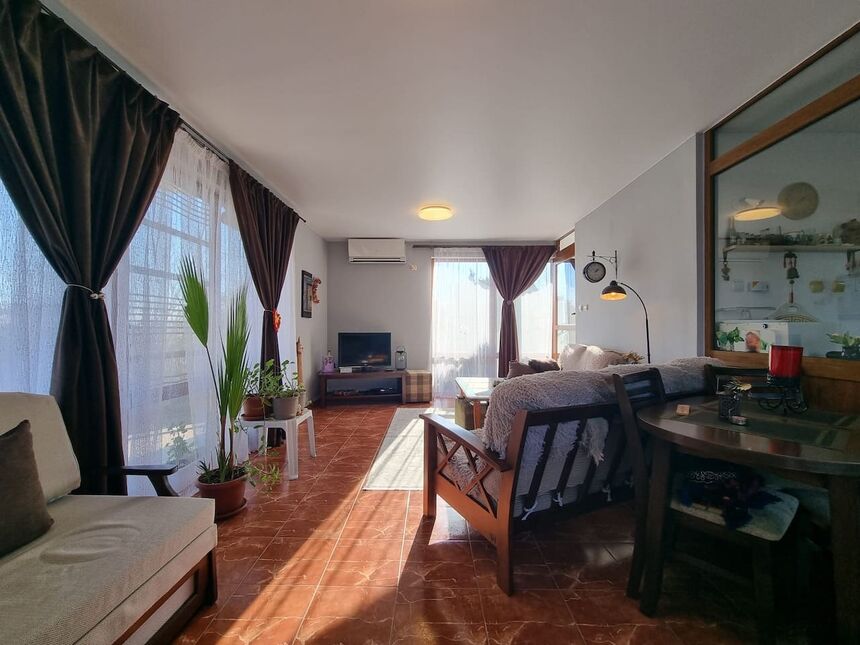 ID7142 Двухэтажный дом с участком земли в с. Бата