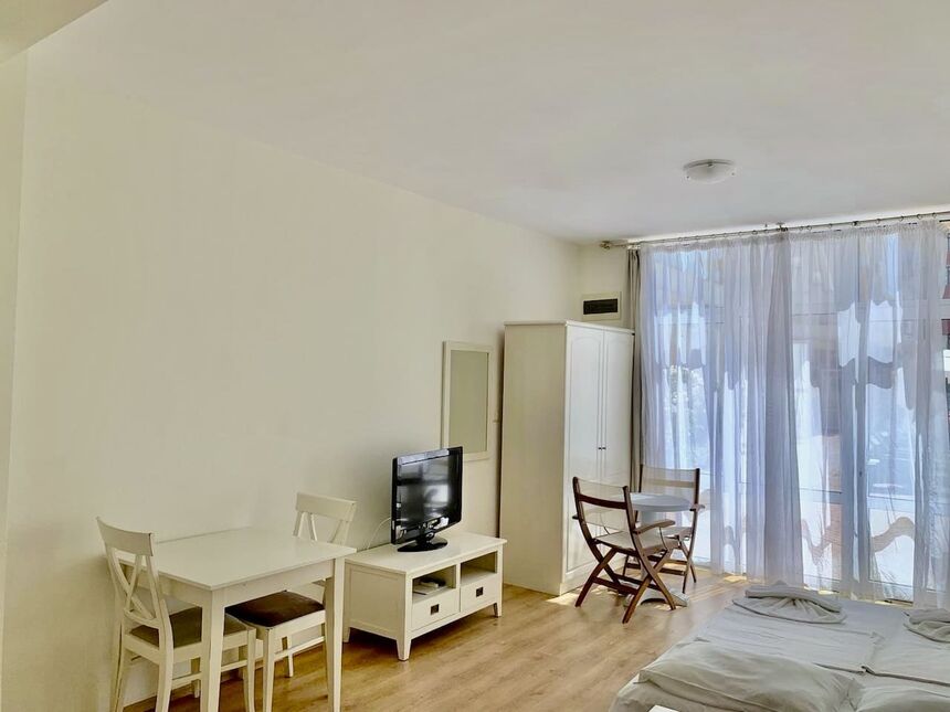 ID7373 Просторная студия в ЖК Флорес Парк