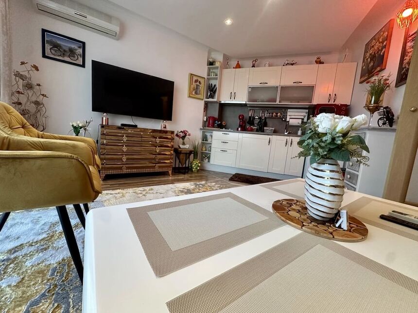 ID7604 Двухкомнатная квартира с панорамным видом на море в ЖК Golden Beach