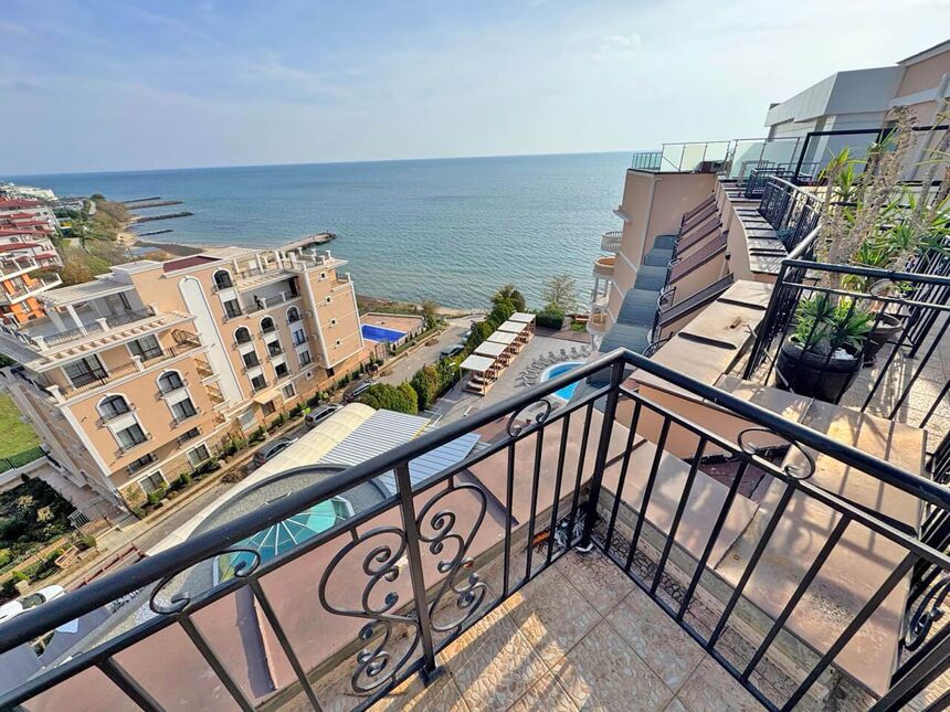 ID7648 Двухкомнатная квартира с панорамным видом на море в Гранд Отель Святой Влас