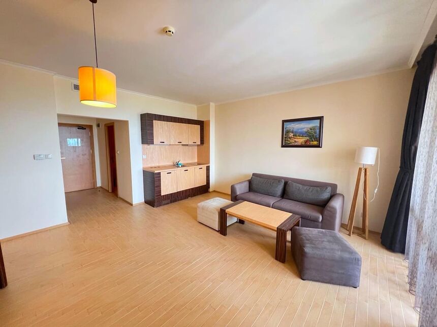 ID7640 Двухкомнатная квартира с видом на море в Majestic Beach Resort