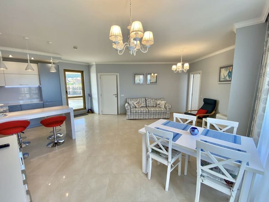 ID7757 Трехкомнатная квартира с видом на море в Вилла Флоренция