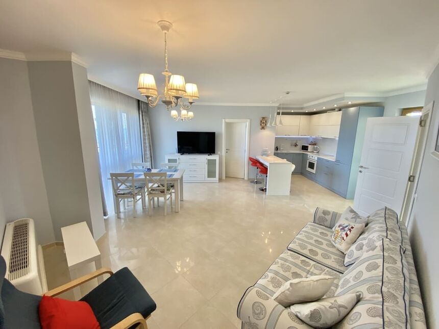 ID7757 Трехкомнатная квартира с видом на море в Вилла Флоренция