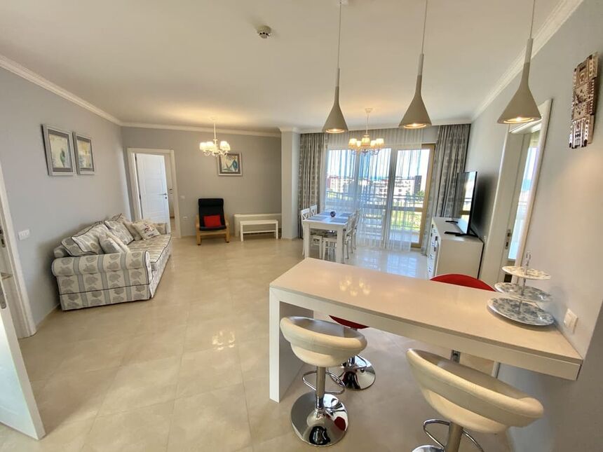 ID7757 Трехкомнатная квартира с видом на море в Вилла Флоренция