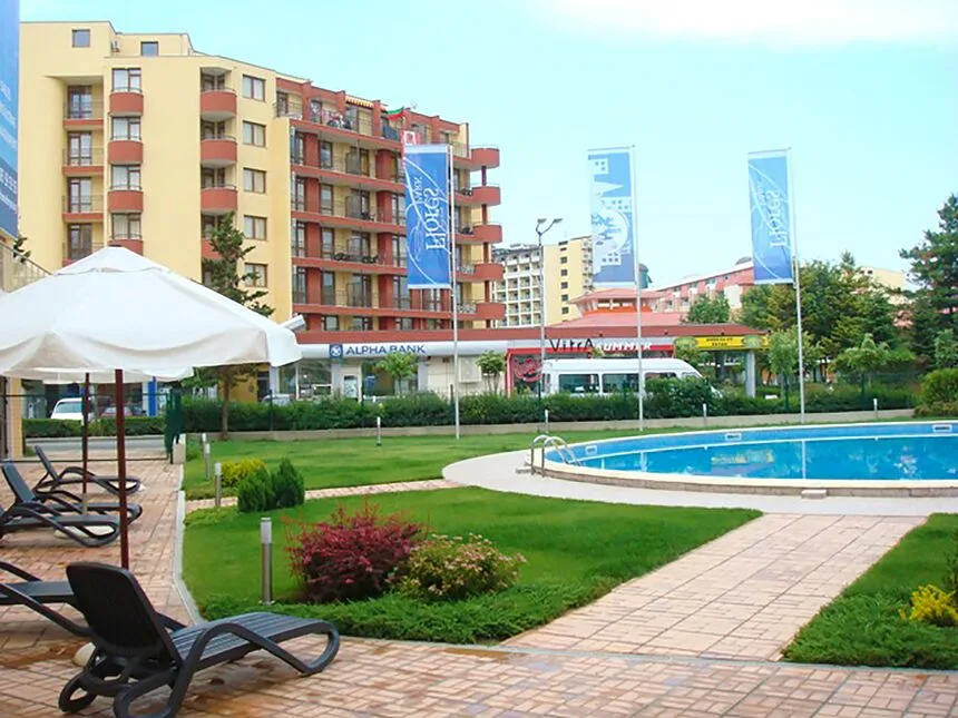 ID2050 Двухкомнатная квартира в комплексе Флорес Парк