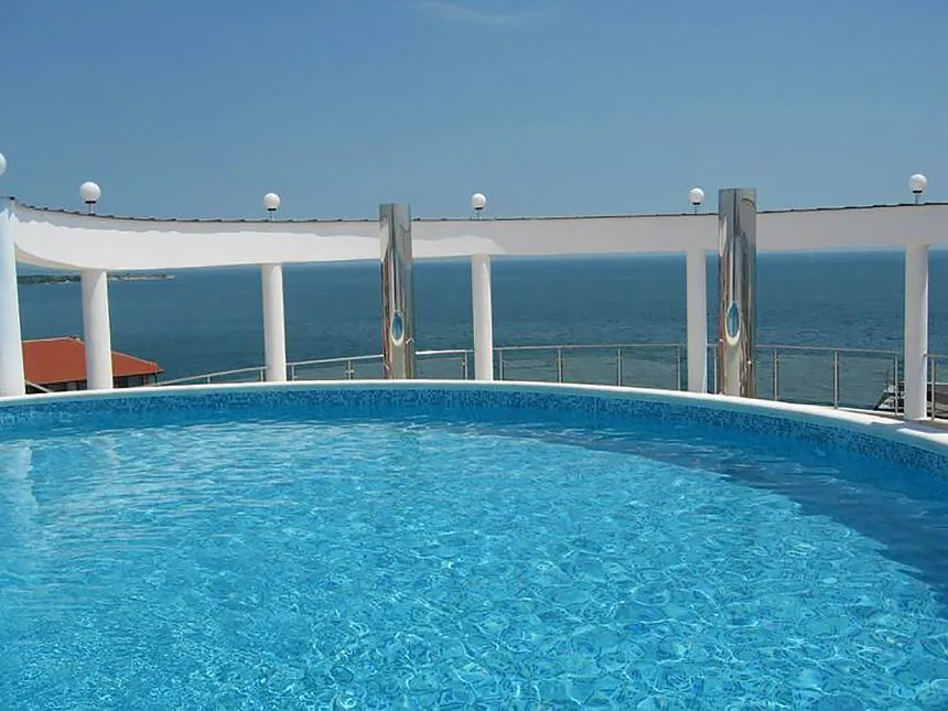 ID2194 Двухкомнатная квартира в комплексе Блю Марин