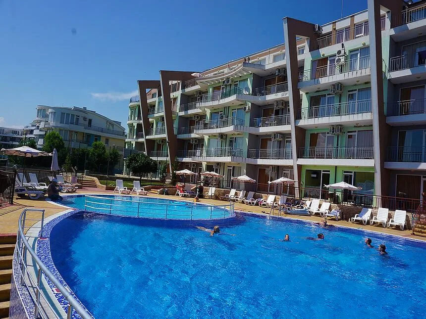 ID2410 Двухкомнатная квартира в комплексе Сансет Кошарица