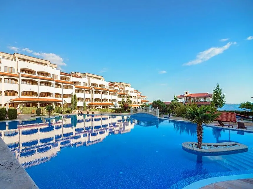 ID3039 Апартамент с двумя спальнями в комплексе Каса Реал