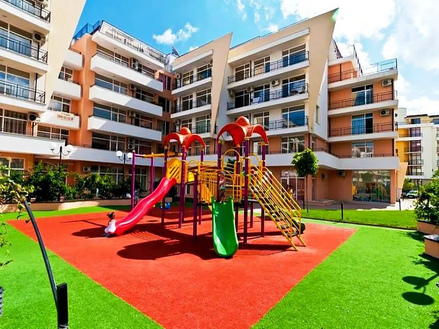 ID3086 Просторная студия в комплексе Гранд Камелия