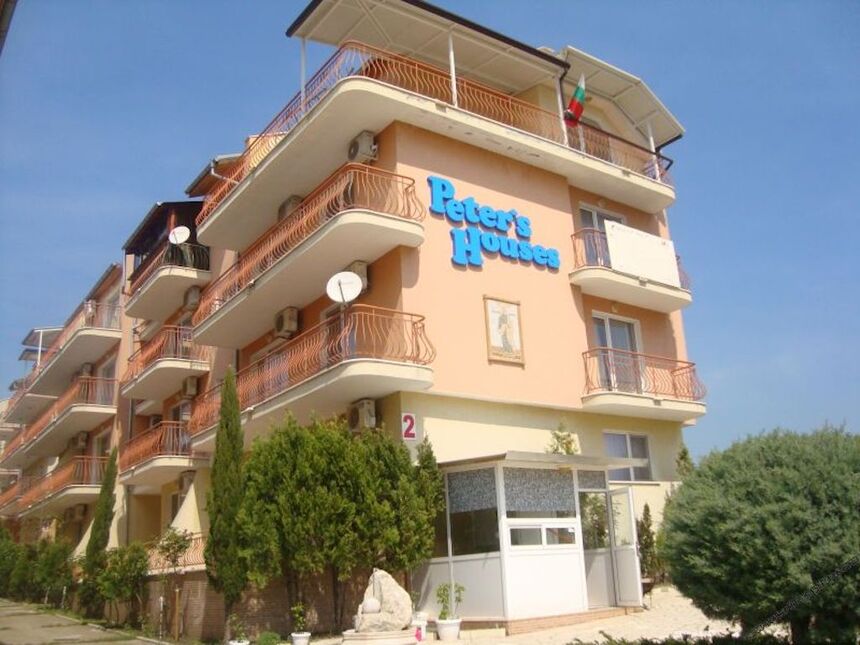 ID3199 Двухкомнатная квартира в комплексе Петрови Къщи