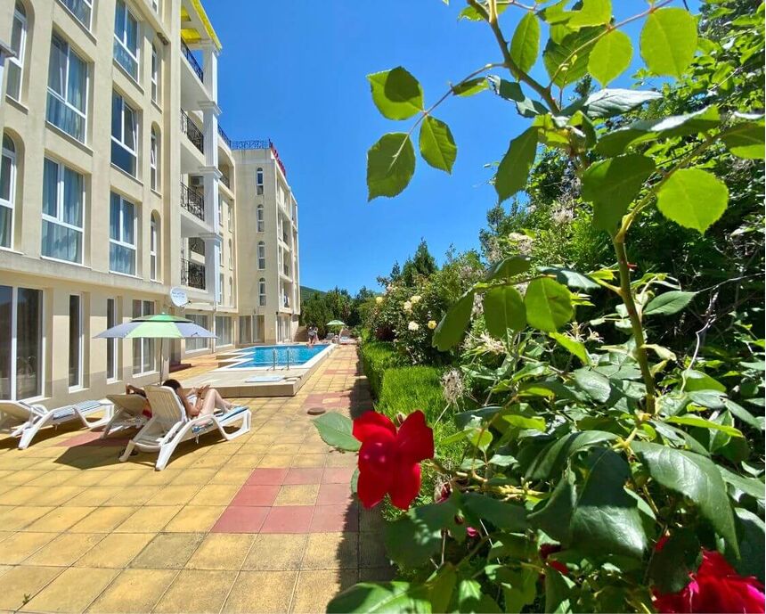 ID5008 Трехкомнатная квартира в комплексе Голден Ай Резиденс